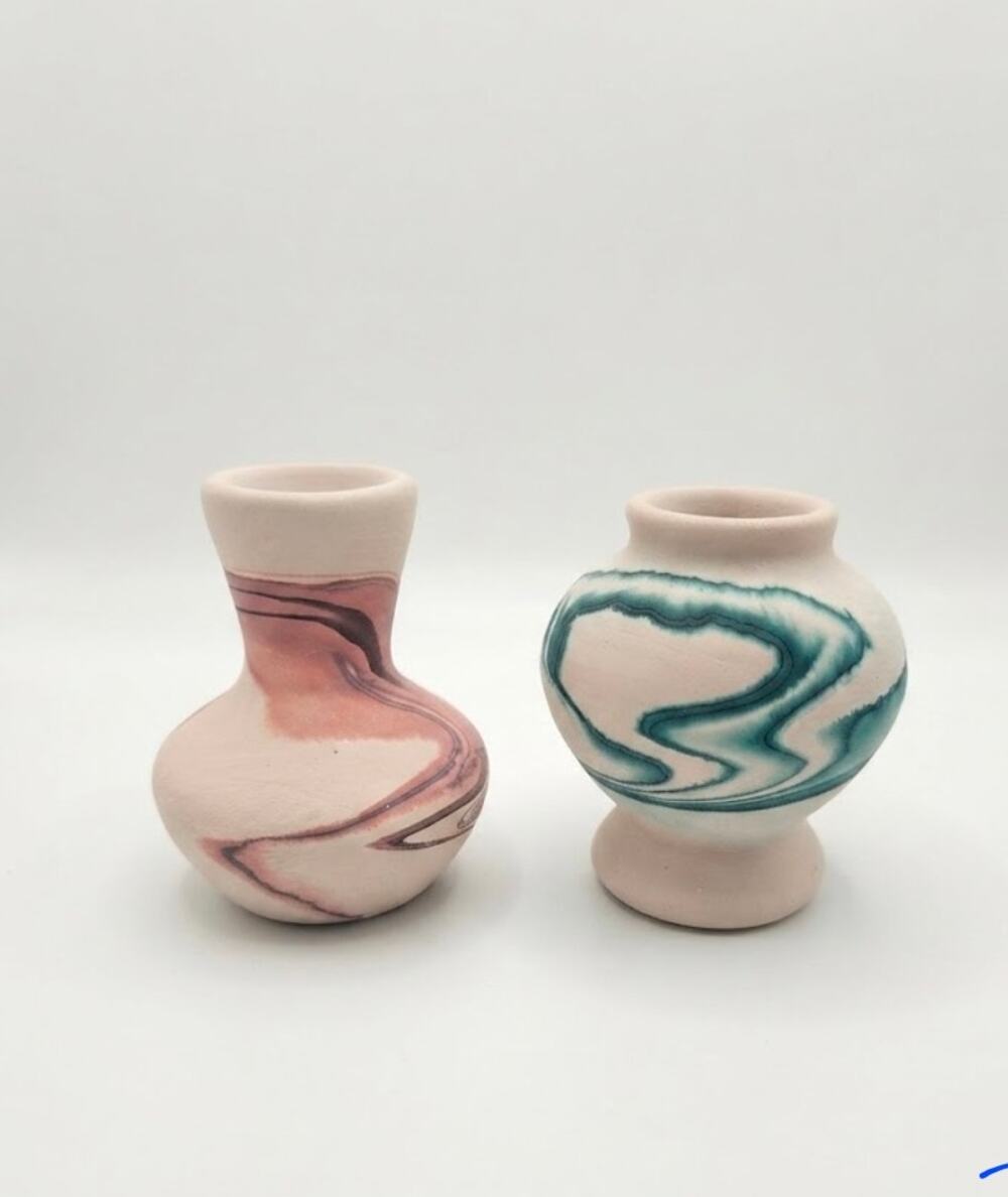 Vintage Nemadji Pottery Mini Vases Made In USA Swirl Design